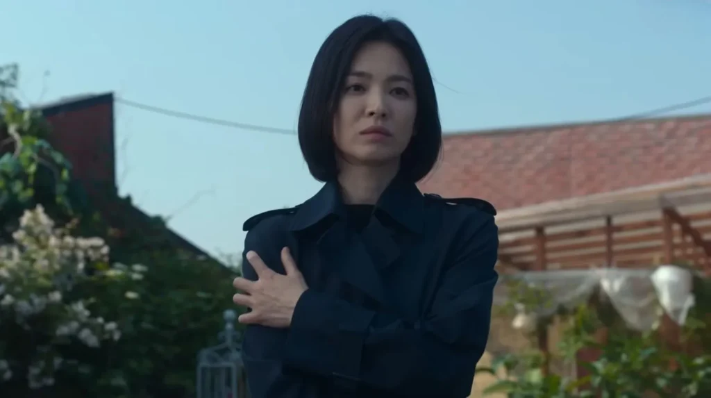 Song Hye-kyo serious look in The Glory adult Korean drama
